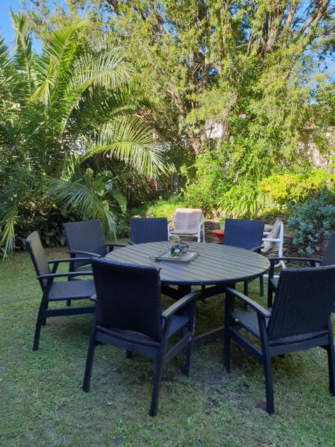 Cottage By The Bay - QLD Tourism 1