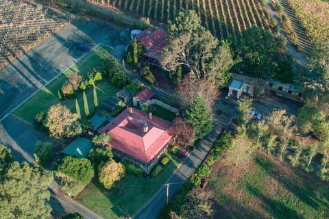 Vineyard Cottage BnB - Queensland Tourism 2