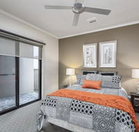 MG Delux Apartment - Queensland Tourism