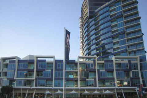 View Apartment At Docklands - Queensland Tourism 4