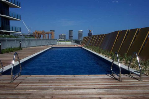 AKOM AT Docklands - Queensland Tourism 3