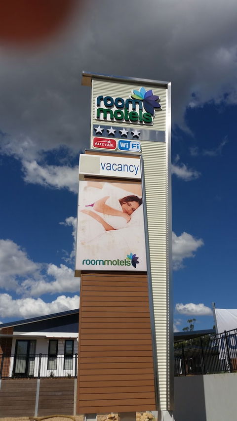 Room Motels Gatton - QLD Tourism 3
