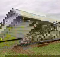 Mena Creek Flower House - Queensland Tourism