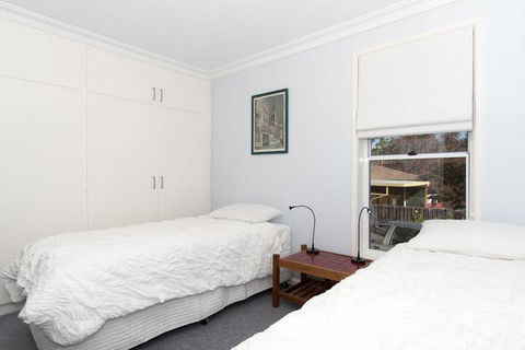 Canberra's White House - Queensland Tourism 3