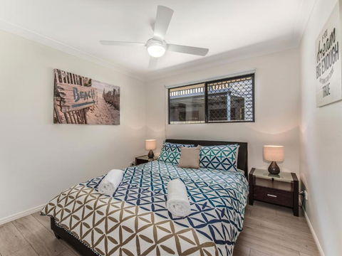 Coolum Waves Pet Friendly Holiday House - Queensland Tourism 1
