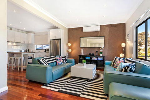 The Bud House - Queensland Tourism 5