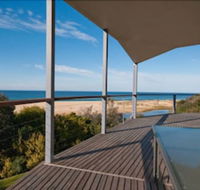 Pelicans Perch - QLD Tourism
