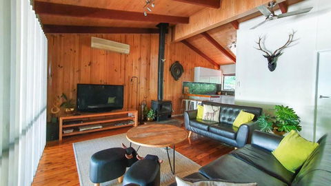 Crystalbrook Cottage - Queensland Tourism 6