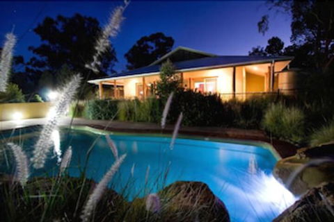 Zoofari Lodge At Taronga Western Plains - QLD Tourism 0