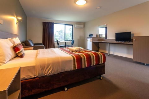 Kingston Hotel - Queensland Tourism 5