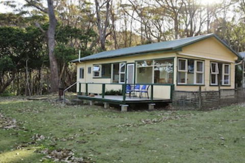 Pebbly Beach Shacks - QLD Tourism 0
