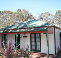 Lily May Cottage - Queensland Tourism