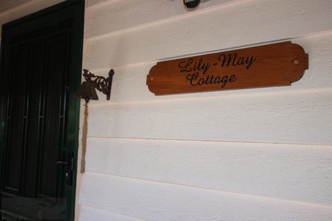 Lily May Cottage - Queensland Tourism 1