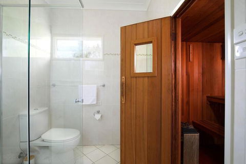 Scarletts - Queensland Tourism 5
