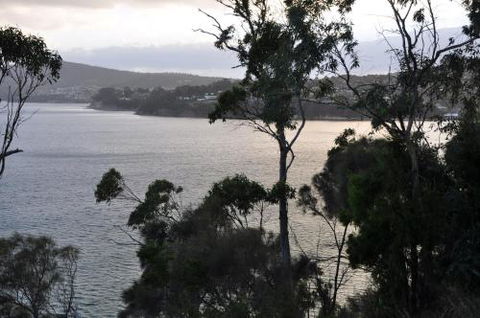 Rivermouth On Kingston Beach - Queensland Tourism 6