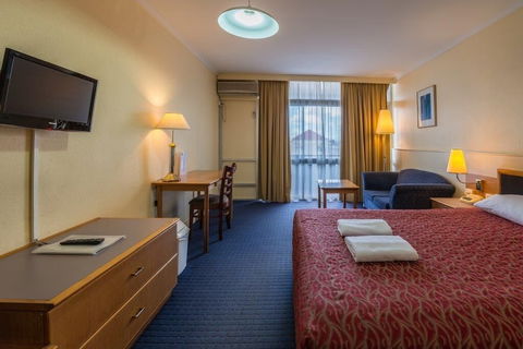 The Q Motel - Queensland Tourism 5