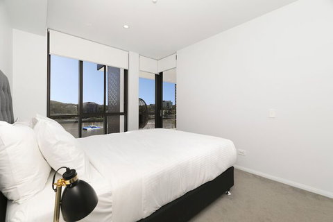SOKO Waterfront - QLD Tourism 3