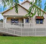 Catherine Normane Holiday House - Queensland Tourism