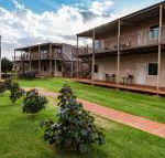Oasis Newman - Queensland Tourism