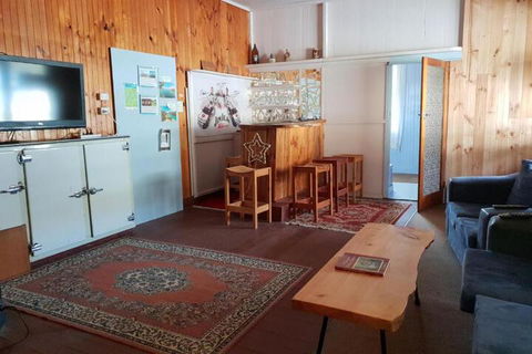 Pioneer Lodge Tasmania - QLD Tourism 4