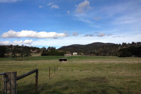 Walnut Cottage - QLD Tourism 2