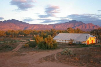 Edeowie Station - Queensland Tourism 6