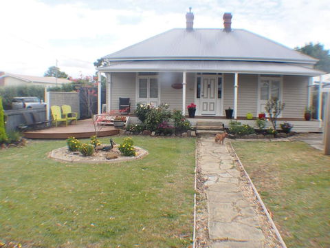 Windsor Cottage - Queensland Tourism 3