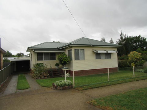 Kaylee Cottage Mudgee - Queensland Tourism 5
