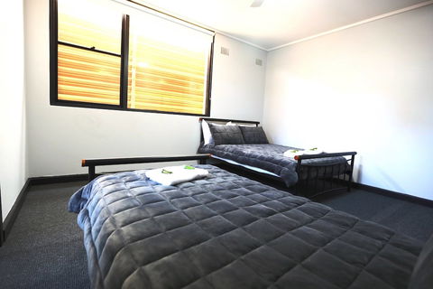 Panania Hotel - Queensland Tourism 6
