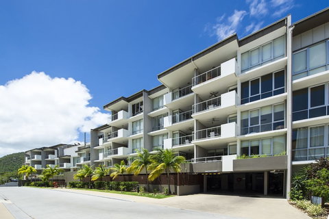 1 Bright Point Apartment 1503 - QLD Tourism 1
