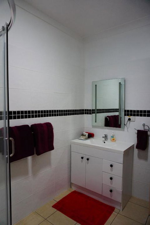 Muswellbrook Northside B & B - QLD Tourism 7