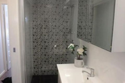 Como Retreat - Queensland Tourism 1