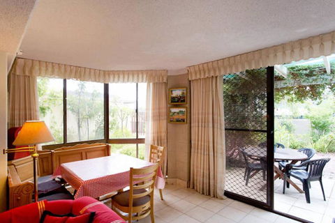 Beach Haven Studio - Queensland Tourism 5