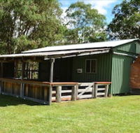 Four Bull Hut - Queensland Tourism