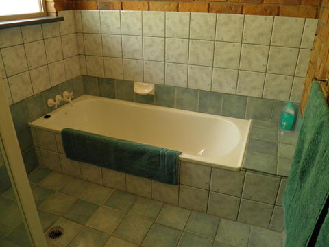 Coucals Cottage - QLD Tourism 1