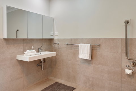 Whale Watcher 2 - QLD Tourism 3