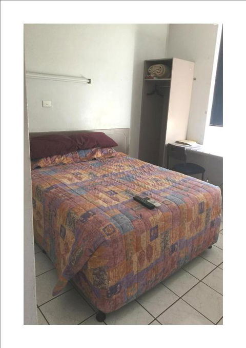 Barkly Hotel - Queensland Tourism 1
