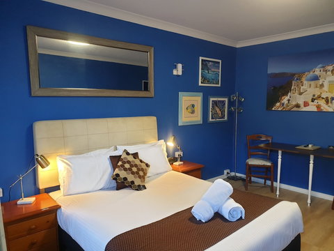 Valley View Motel - QLD Tourism 6