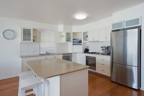 Beachfront Palm Beach Townhouse - QLD Tourism 2