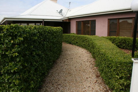 Nirvana Vista Estate - QLD Tourism 2