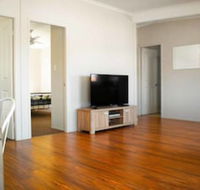 High View Cottage - Queensland Tourism