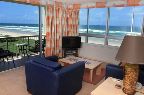Anglesea Beachfront Court Holiday Units - Queensland Tourism 4