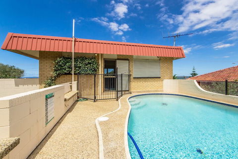 Amazing Ocean Views - Queensland Tourism 6