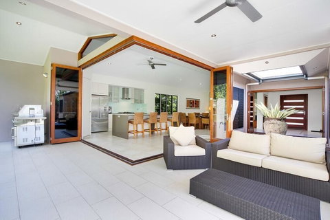 Bamboo 21 - QLD Tourism 5