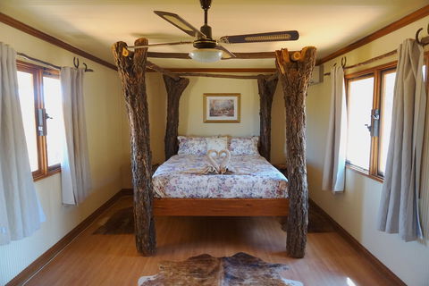 Ooraminna Station Homestead - Queensland Tourism 2