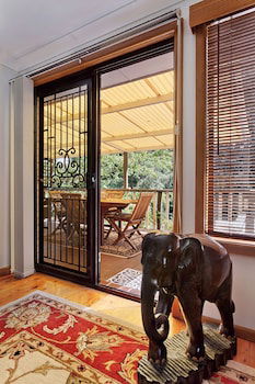Leura Bungalow - QLD Tourism 0