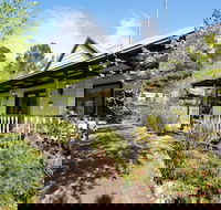 Cottage at 4A