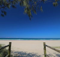 A Deluxe Swim Up Drift Apartments South - QLD Tourism