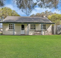 Corella Cottage - Queensland Tourism