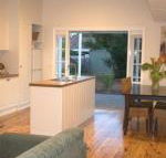 The Yellow Daisy - Queensland Tourism